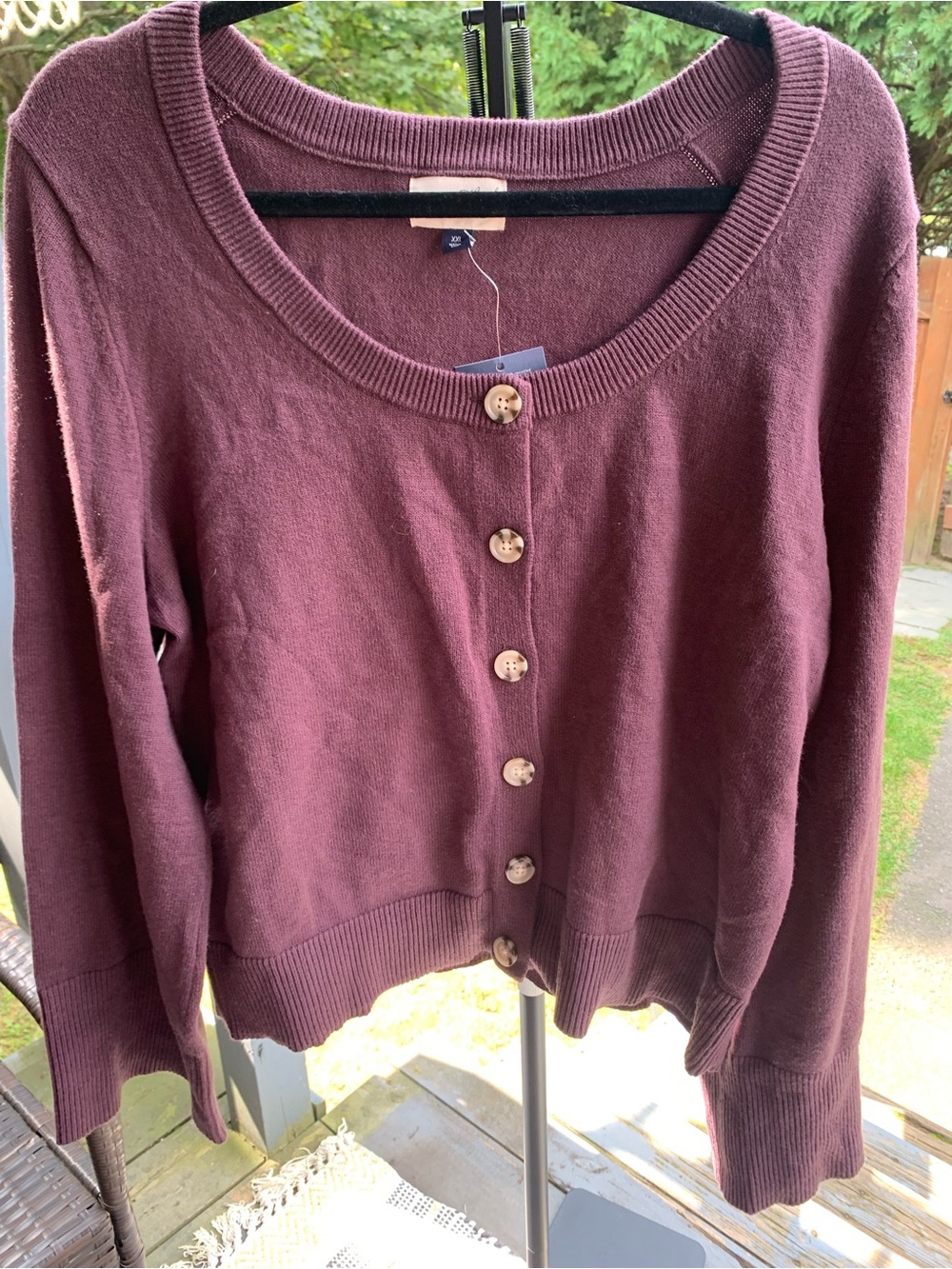 Universal Thread Burgundy Button-Front Knit Cardigan